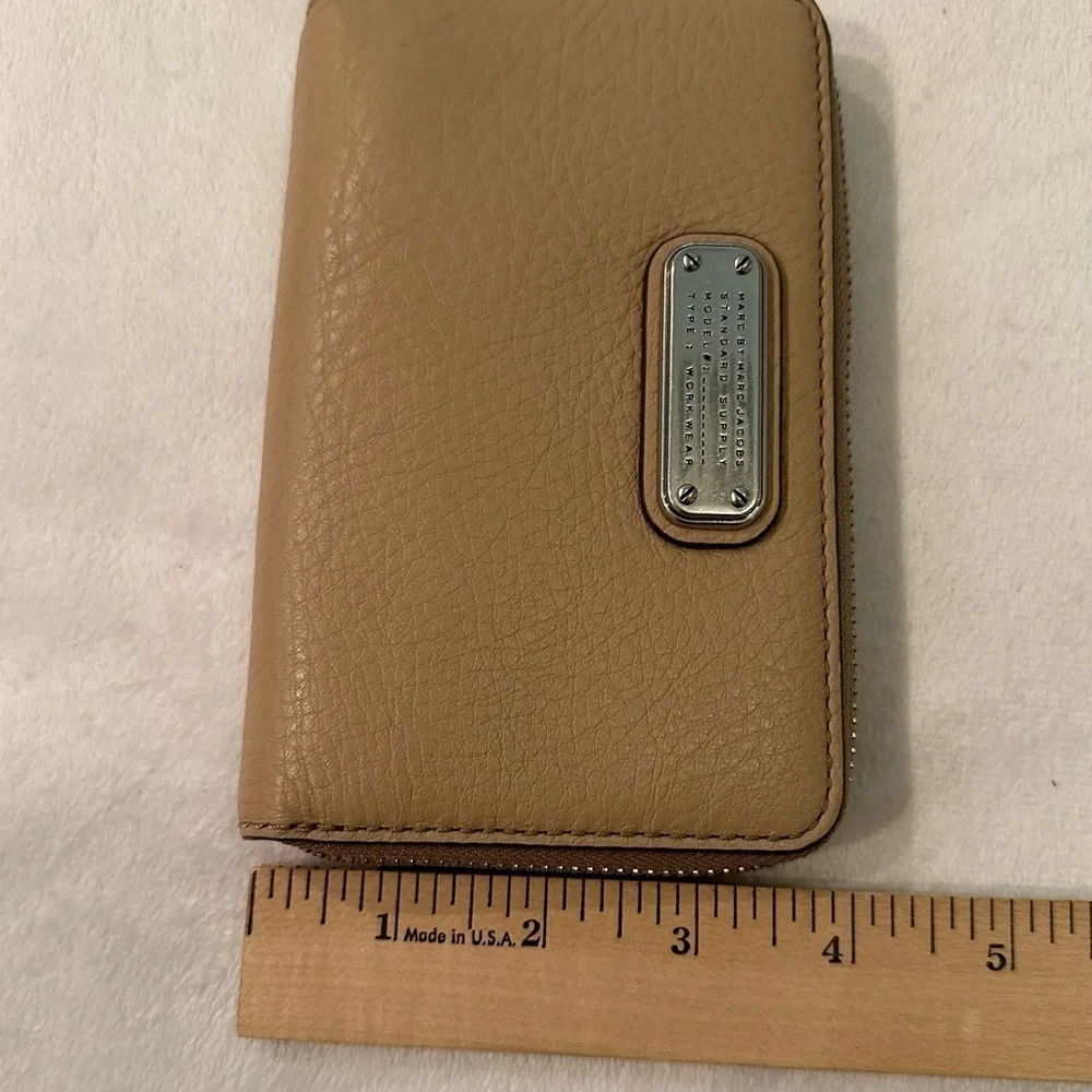 Marc By Marc Jacobs Cameo Nude Leather Zip Around Wallet Wristlet NWT
